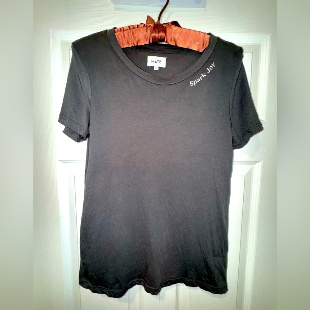 MATE the Label x KonMari ‘Spark Joy’ Organic Cotton T-Shirt. Size X-Small EUC